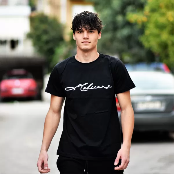 ΑΝΔΡΙΚΗ ΜΠΛΟΥΖΑ T-SHIRT ΛΑΙΜΟΣ CALLIGRAPHIC MOHICANS MCNS09.ΜΑΥΡΟ